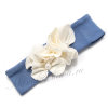 Повязка Flora с пышными цветами фото 1 &mdash; MamaEmma.ru